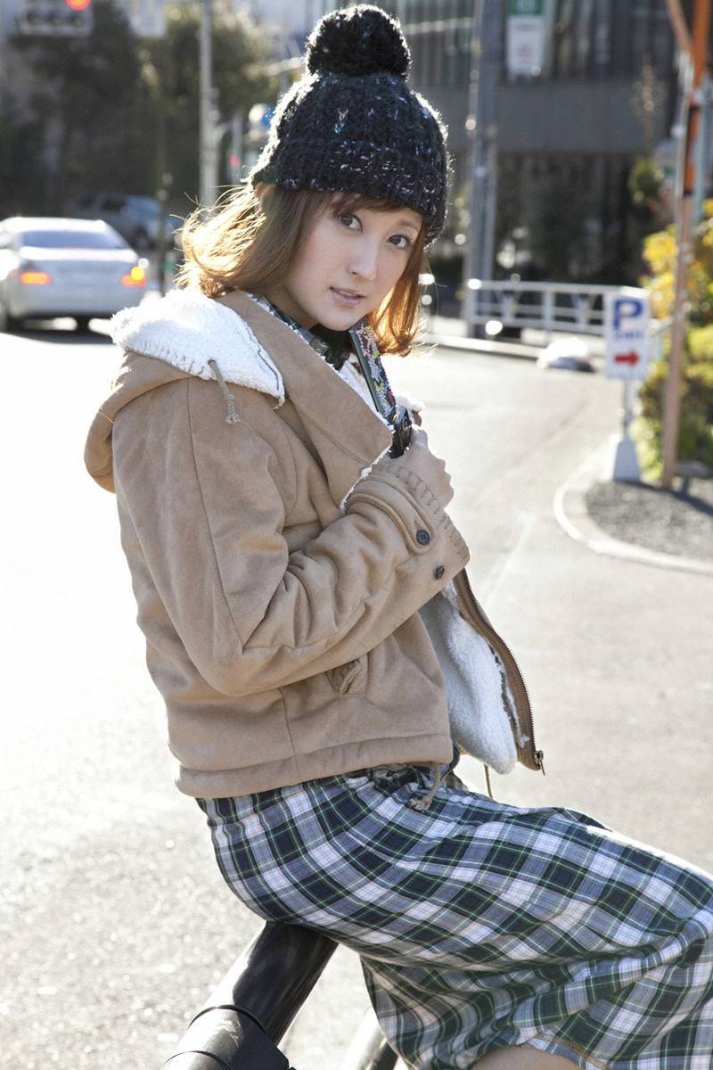 小松彩夏 Ayaka Komatsu(1)　[Wanibooks] 2011.07月号